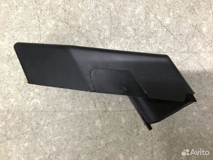 Кронштейн заднего бампера правый Ford Focus III 20