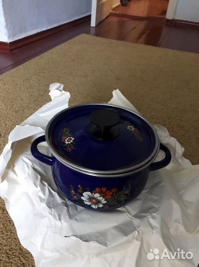 Кастрюля эмалированная СССР новая