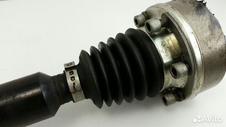 Привод передний правый Skoda Yeti 5L cbzb 2010