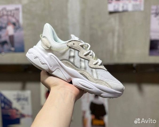 Кроссовки Adidas Ozweego