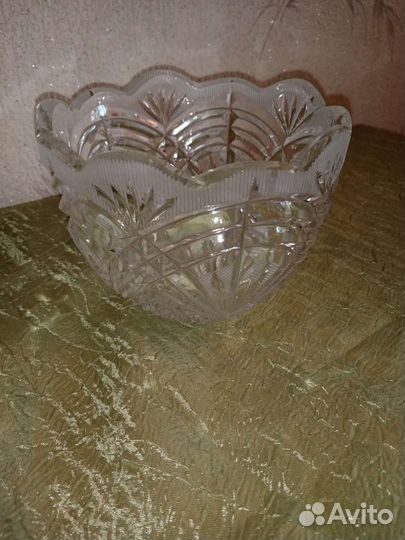 Салатник хрустальный