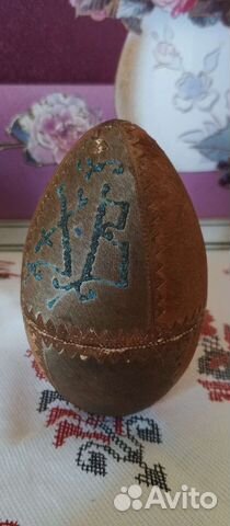 Яйцо старинное
