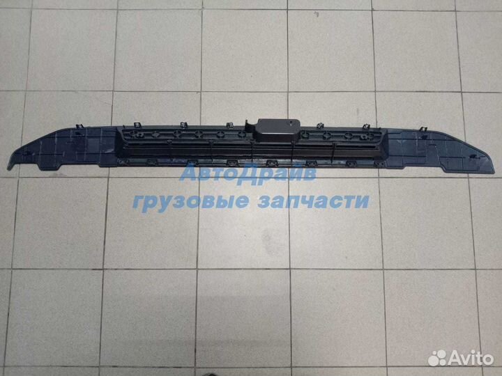 Подножка передней панели Volvo FMX