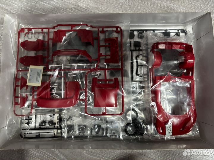 Tamiya Ferrari F50 Сборная Модель