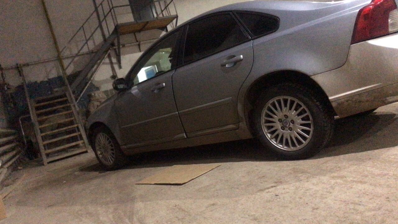 Volvo S40: фото владельца