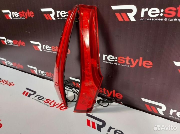 Стопы 5-ой двери Honda Fit с 2014 Led L2392