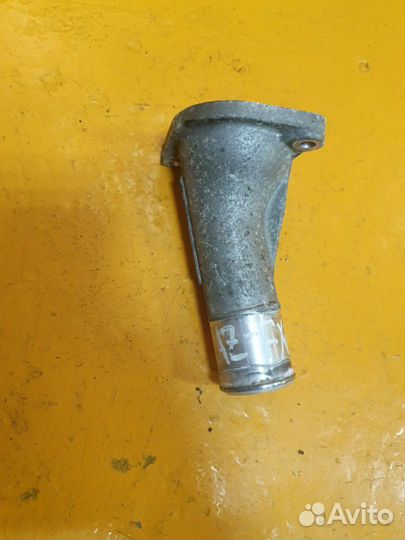 Фланец корпус термостата 2.4 2AZ-FXE 2azfxe toyota