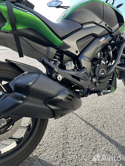 Мотоцикл Bajaj Dominar 400