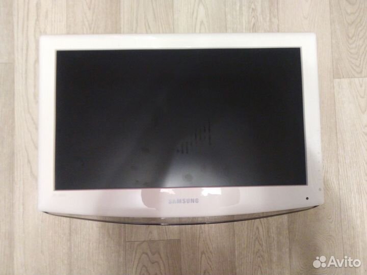 Телевизор samsung