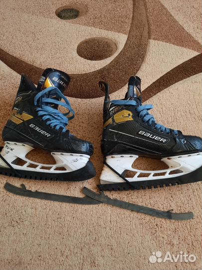 Хоккейные коньки bauer