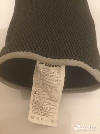 Наколенник Demix XS