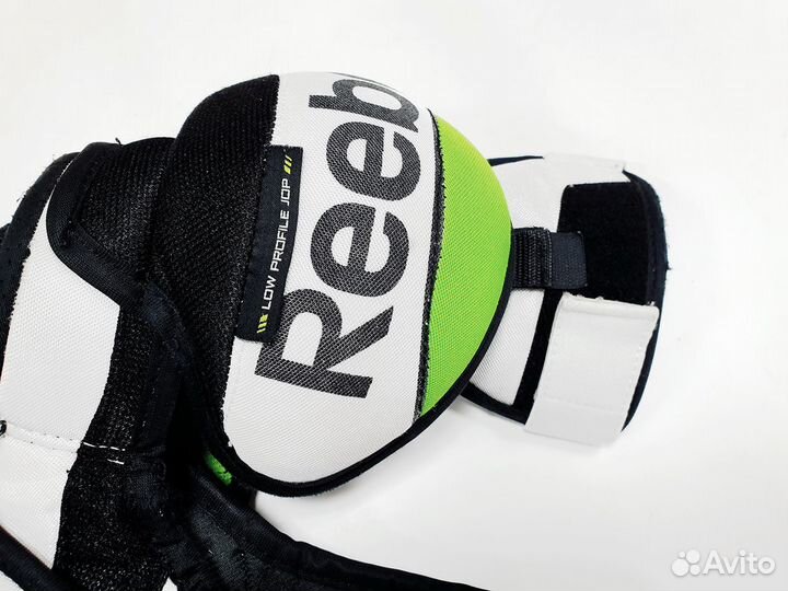 Нагрудник Reebok 16K KFS JR размер M