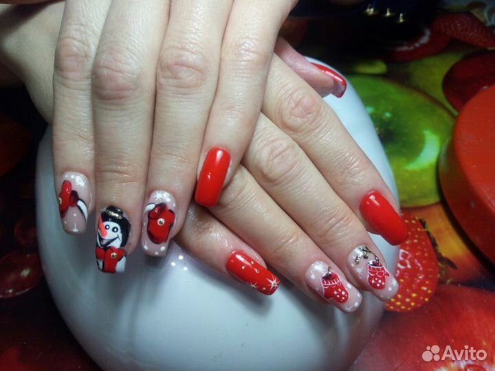 Маникюр, педикюр, укрепление, наращивание ногтей