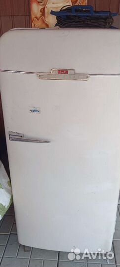 Холодильник бу ЗИЛ