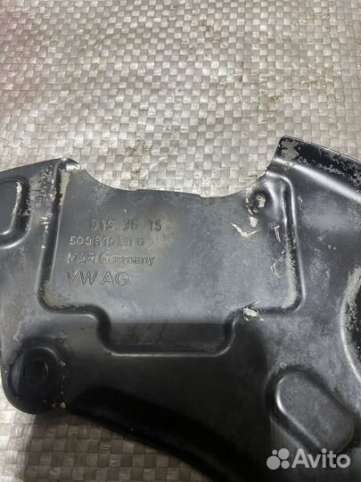 Пыльник тормозного диска VW passat b8