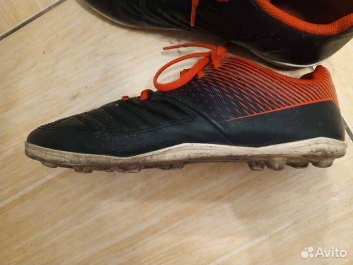 Детские футбольные бутсы 37,5