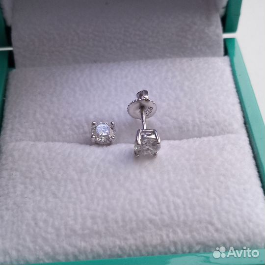 Пусеты с бриллиантами муассаниты 0.5ct x2