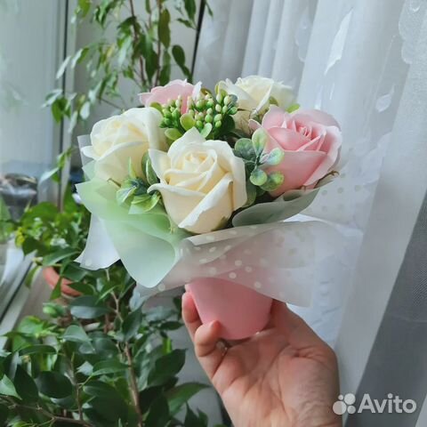 Букетики из мыльных роз в стаканчиках