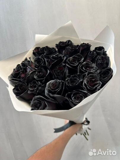 Черные розы в коробке букет цветы доставка