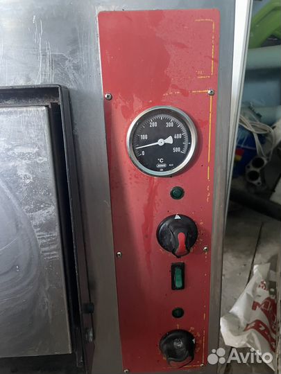 Продам пицца печь Италия