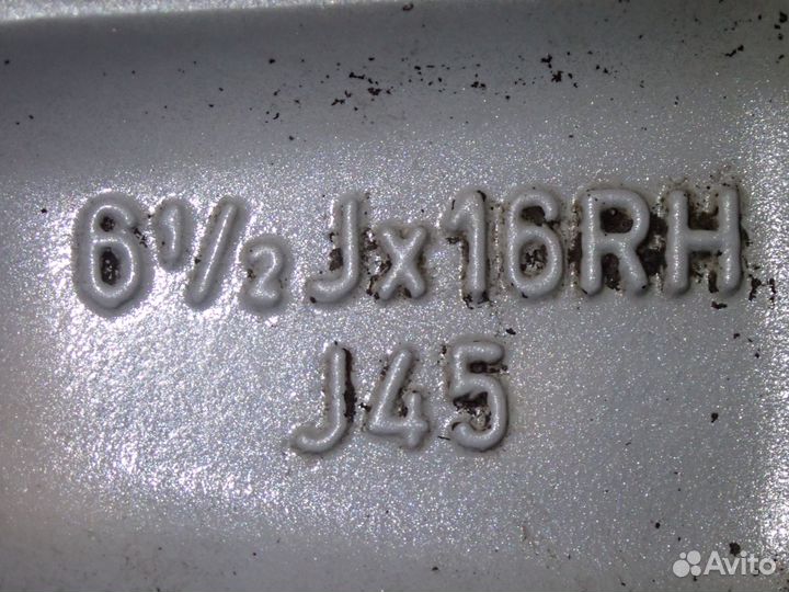 Два оригинальных диска R16 Toyota Corolla