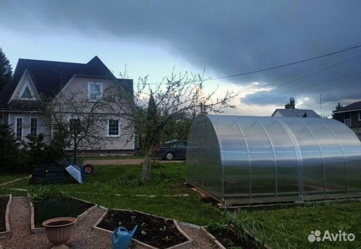 Теплица из поликарбоната