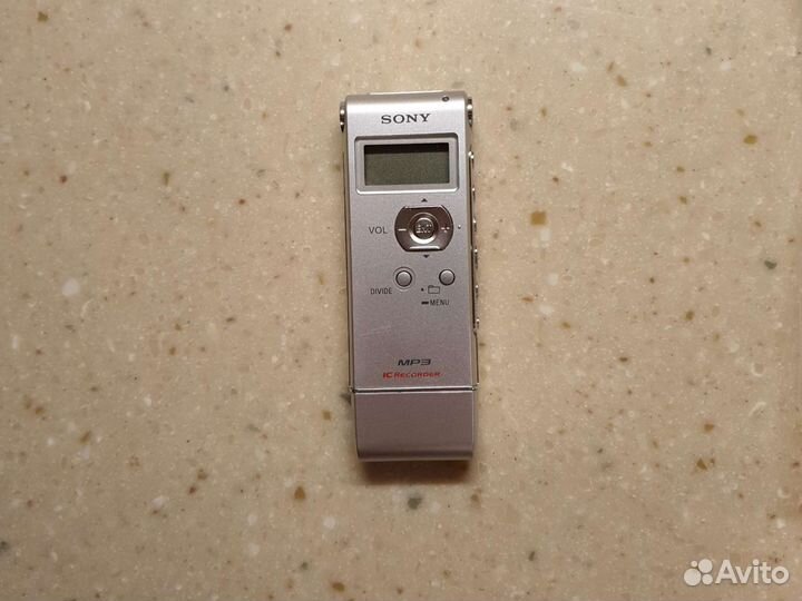 Диктофон sony lCD-UX71