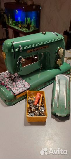 Швейная машинка