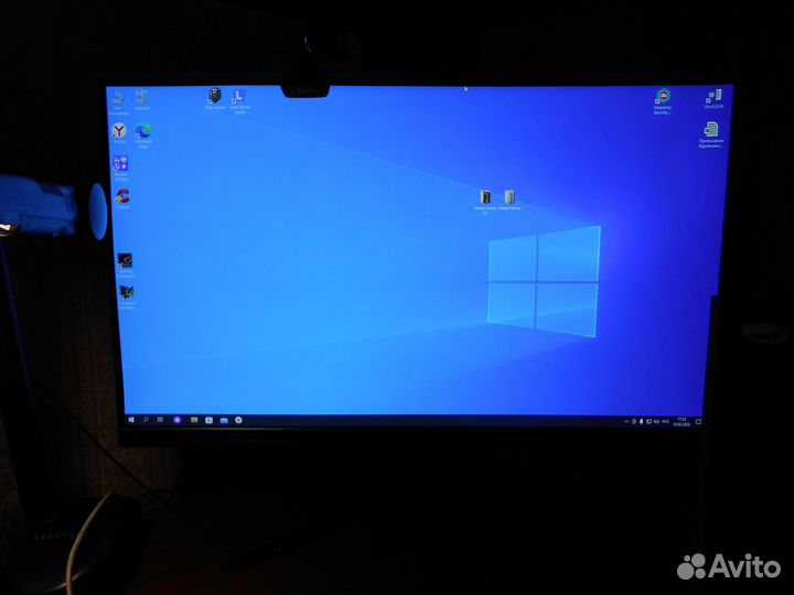 Монитор изогнутый 