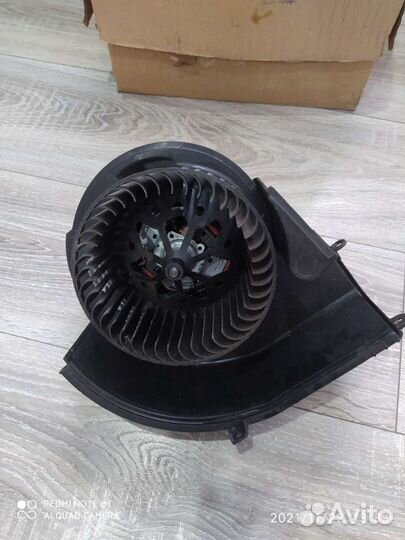 Мотор отопителя BMW E70