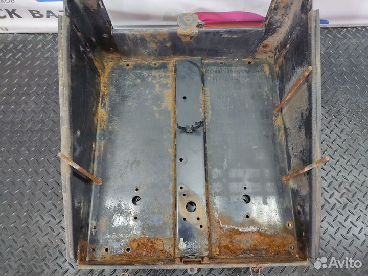 Ящик акб Man L2000, Man TGL, Man TGM