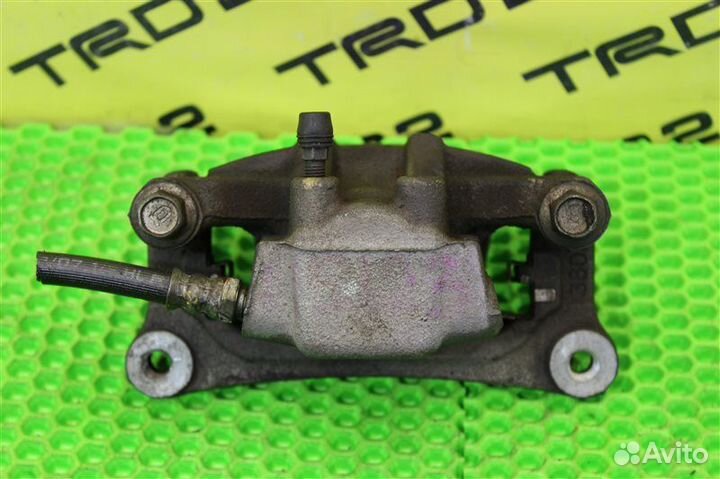 Суппорт задний правый Mitsubishi Outlander CW5W