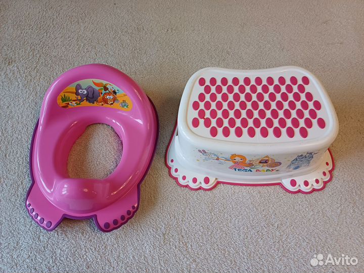 Подставка детская и сиденье на унитаз