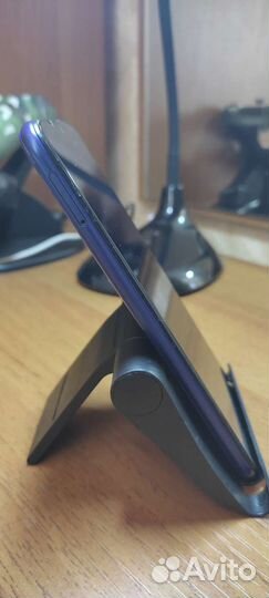 Телефон Honor 8a