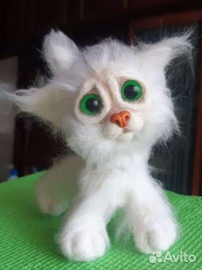 Котенок, сухое валяние, ручная работа