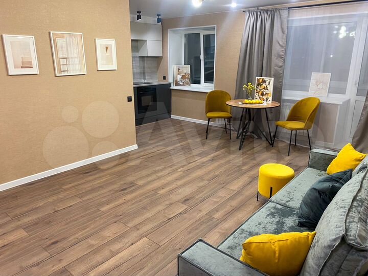 2-к. квартира, 42,7 м², 4/4 эт.