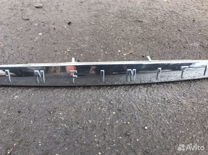 Infiniti fx35 fx45 молдинг багажника