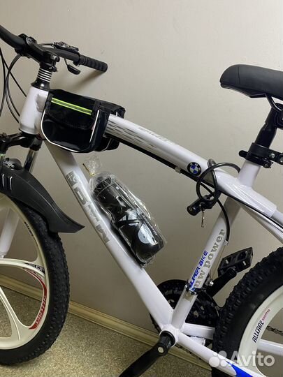 Велосипед BMW новый 26 колеса Взрослый