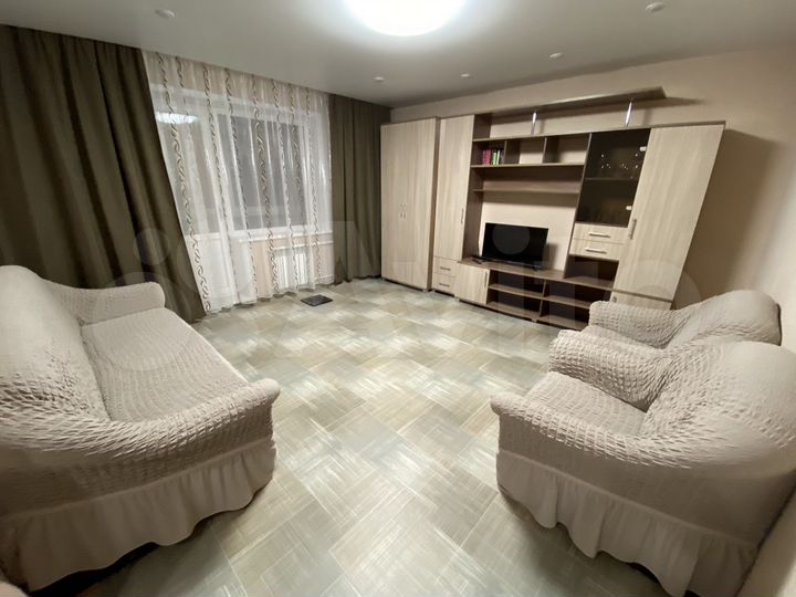 2-к. квартира, 52 м², 2/9 эт.