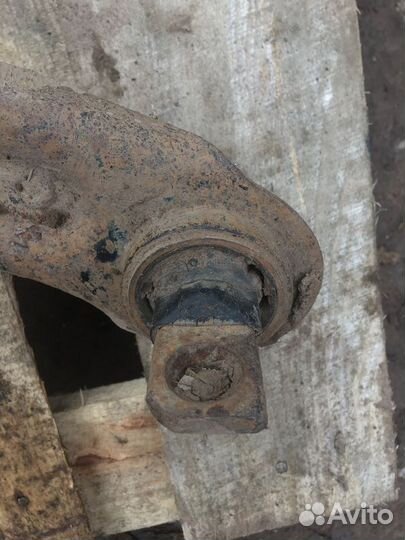 Рычаг задний левый Mazda 6