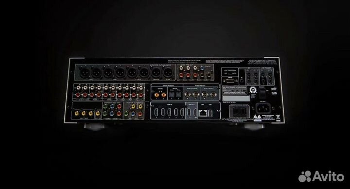 NAD M17 V2i, цифровой предусилитель - процессор