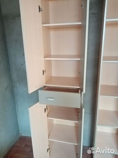 Шкаф пенал. Доставка