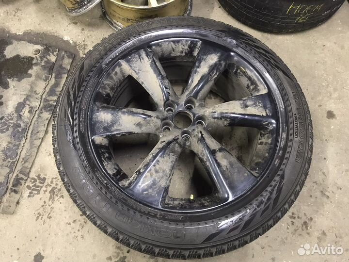 Nokian Tyres Hakkapeliitta R3 SUV 275/50 R21