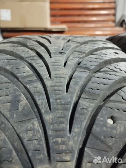 Goodyear UltraGrip Extreme 195/60 R15 88T