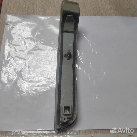 Повторитель поворота в зеркало киа Sorento xm