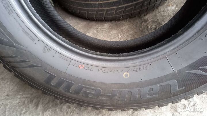 Laufenn I Fit Ice LW 71 215/70 R16 100T