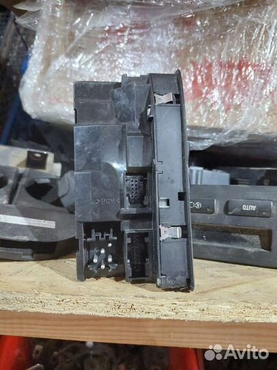 Бмв е39 блок кнопок стеклоподьемников