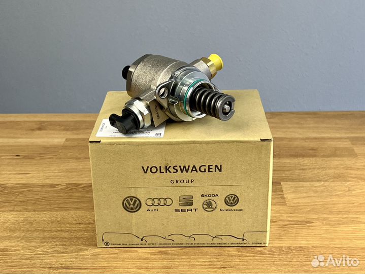 Топливный насос тнвд VAG 06J127025G