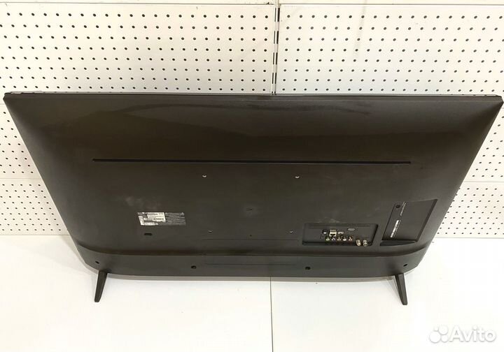 Телевизор LG 43UJ630V