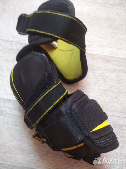 Налокотники хоккейные CCM tacks 9040 Sr S